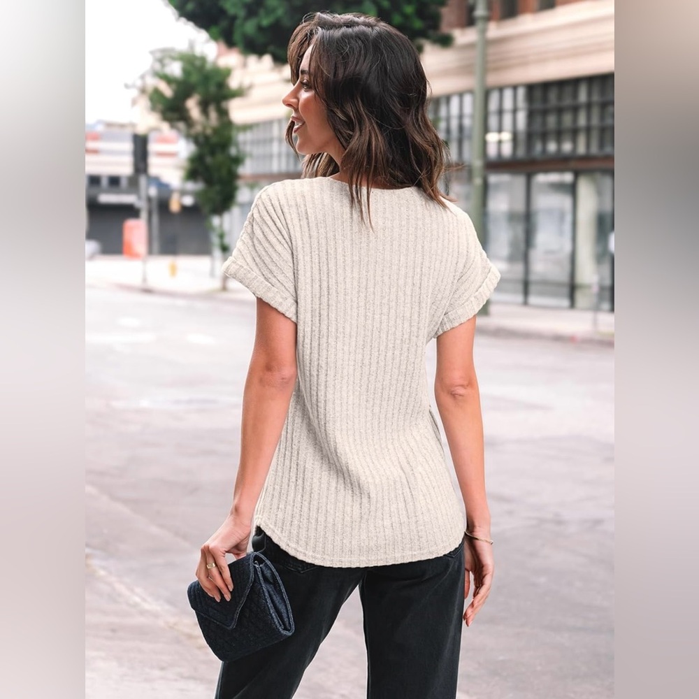 NWT Women’s Short Sleeve Ribbed Top Size L AUTOMET - Picture 3 of 11